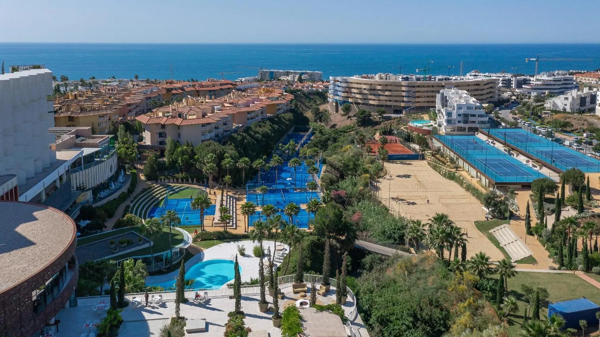Panorama Top Floor Apartment In Higueron Fuengirola 0*,  Spanien